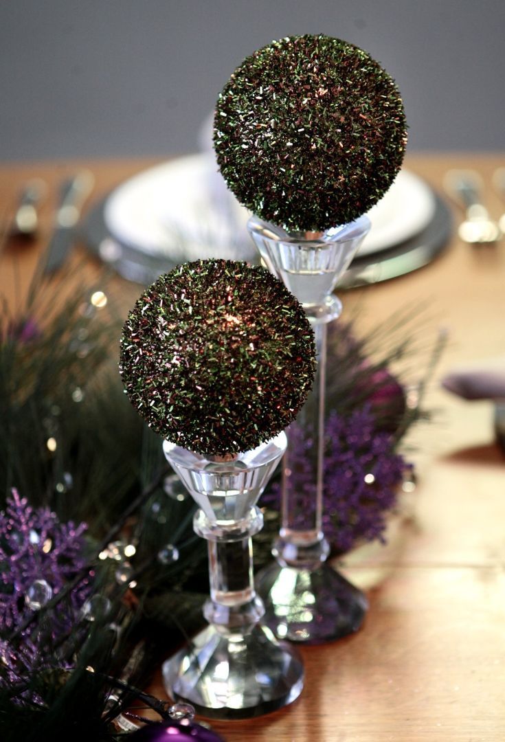 Holiday tabletop: Pillar candeholders